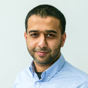 A head and shoulders photo of Syed Islam