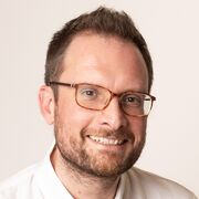 Image of Dr David Hollis