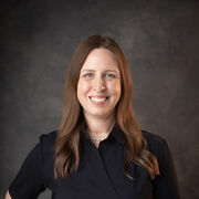 Professor Lauren Rea