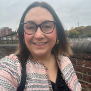 Danica Darley Headshot