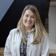 Alice Gallagher headshot