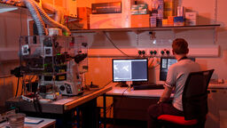 STORM microscope in the Wolfson Light Microscopy Facility