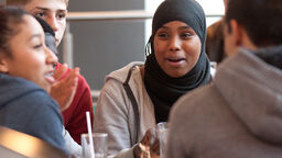 EDU - children school lunchtime