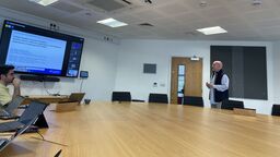 Stephan Henneberg presenting.