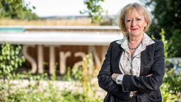 Pam Shaw in front of SITraN