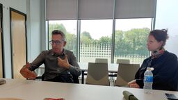 Dr Rafal Soborski and Dr Anna Jochymek leading workshop dicussion