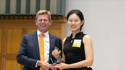 Junyu Zhao received Dean's list award