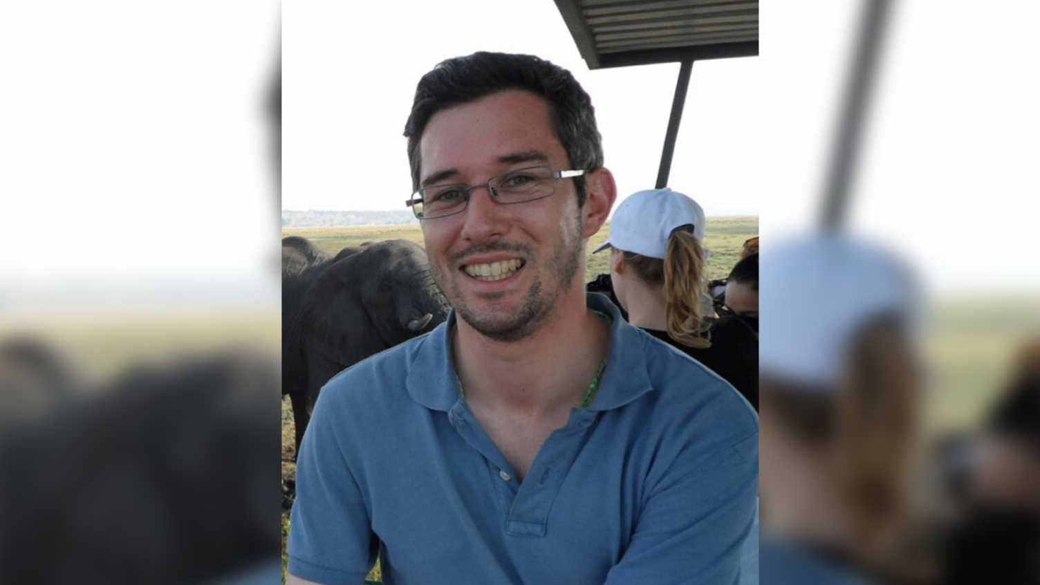 Thumbnail for David John Henderson obituary | Alumni 