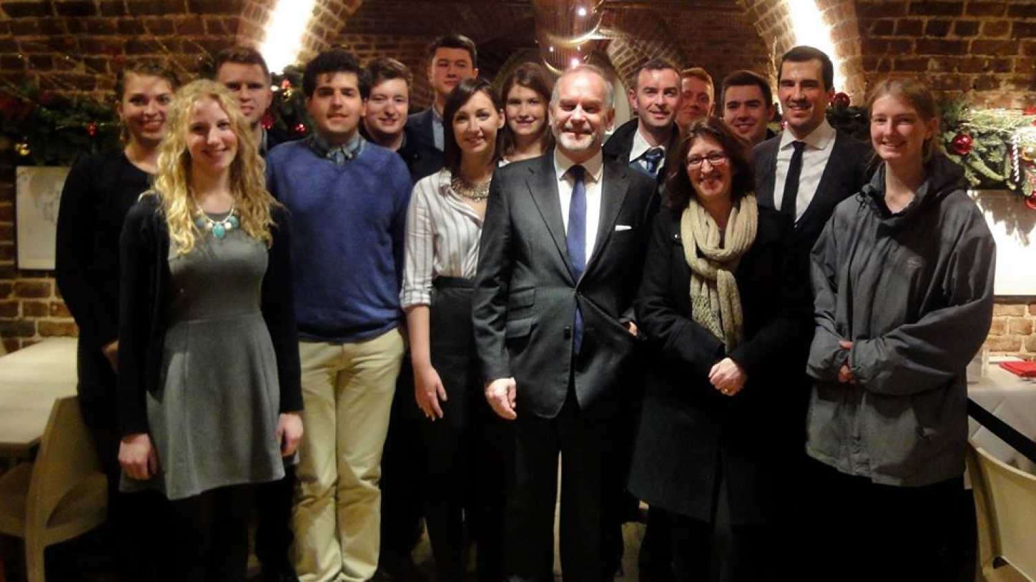 Thumbnail for Visit to Europe House in London | Luxembourgish 