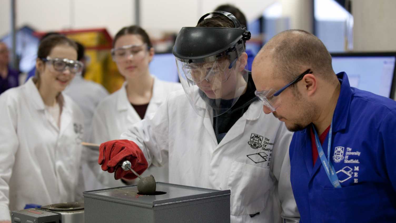 Thumbnail for Materials Science and Engineering with a Foundation Year BEng MEng | Undergradua…