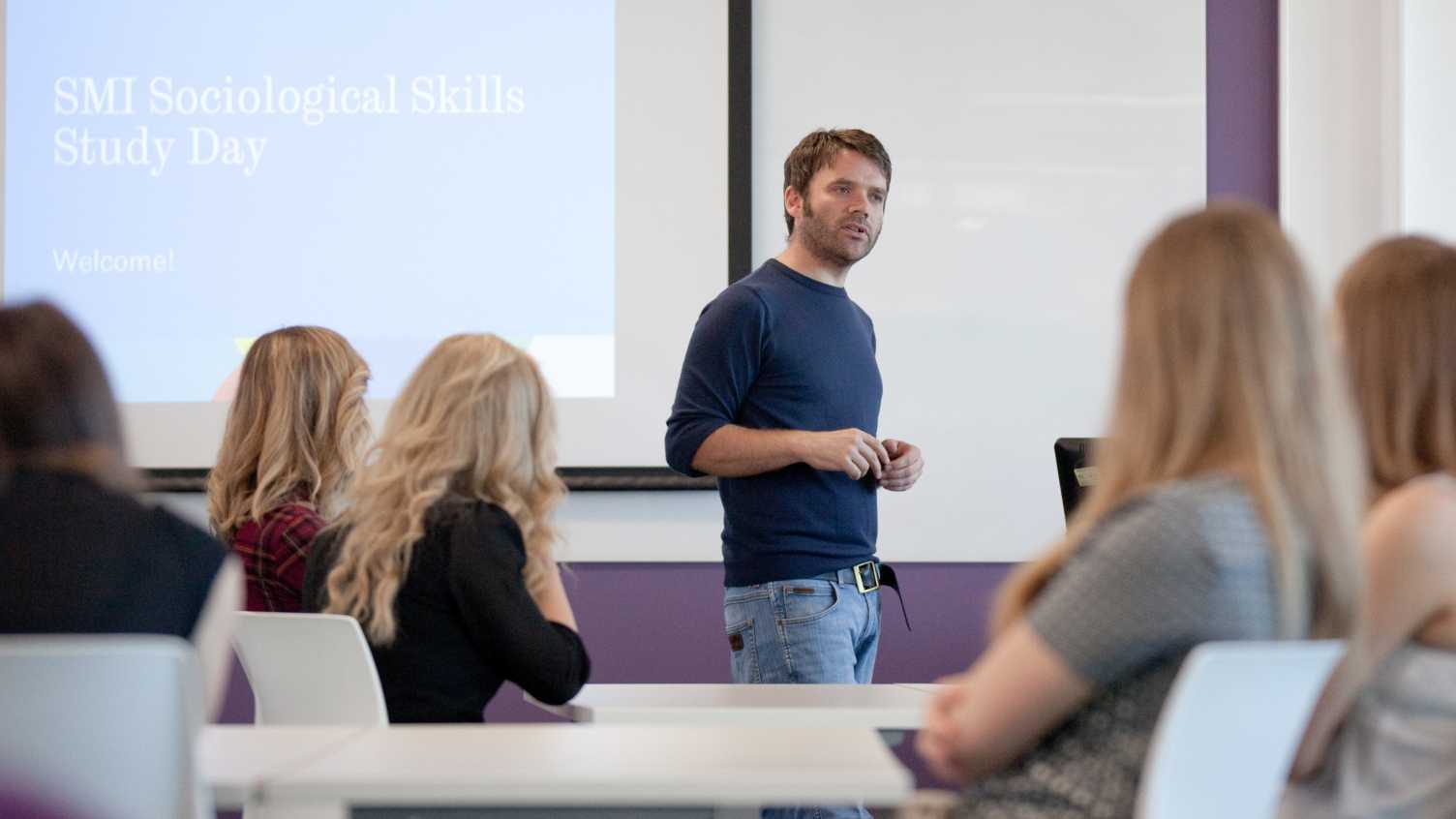 Thumbnail for Connect with the wider University | Careers & Employability 
