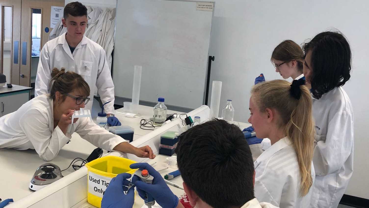 Thumbnail for Work Experience 2018: A great opportunity for outreach | Faculty of Science Mass…
