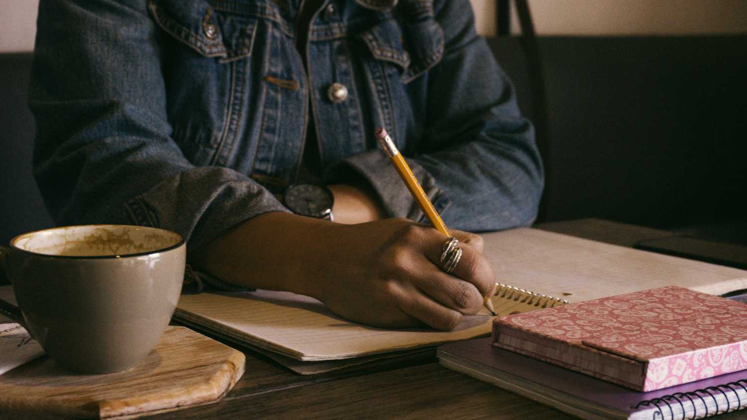 Thumbnail for Should academics write for a general audience? | Organisation Studies 