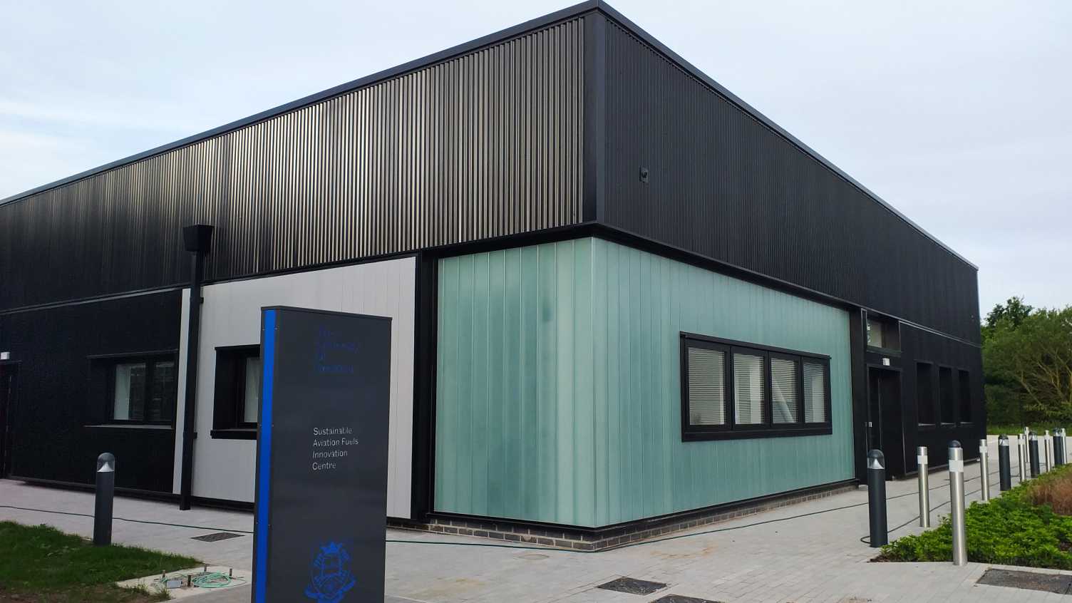Thumbnail for South Yorkshire to lead UK R&D for sustainable aviation fuels | News 