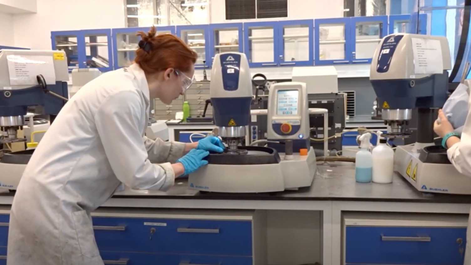 Thumbnail for What happens in the materials lab? | Machining Science 