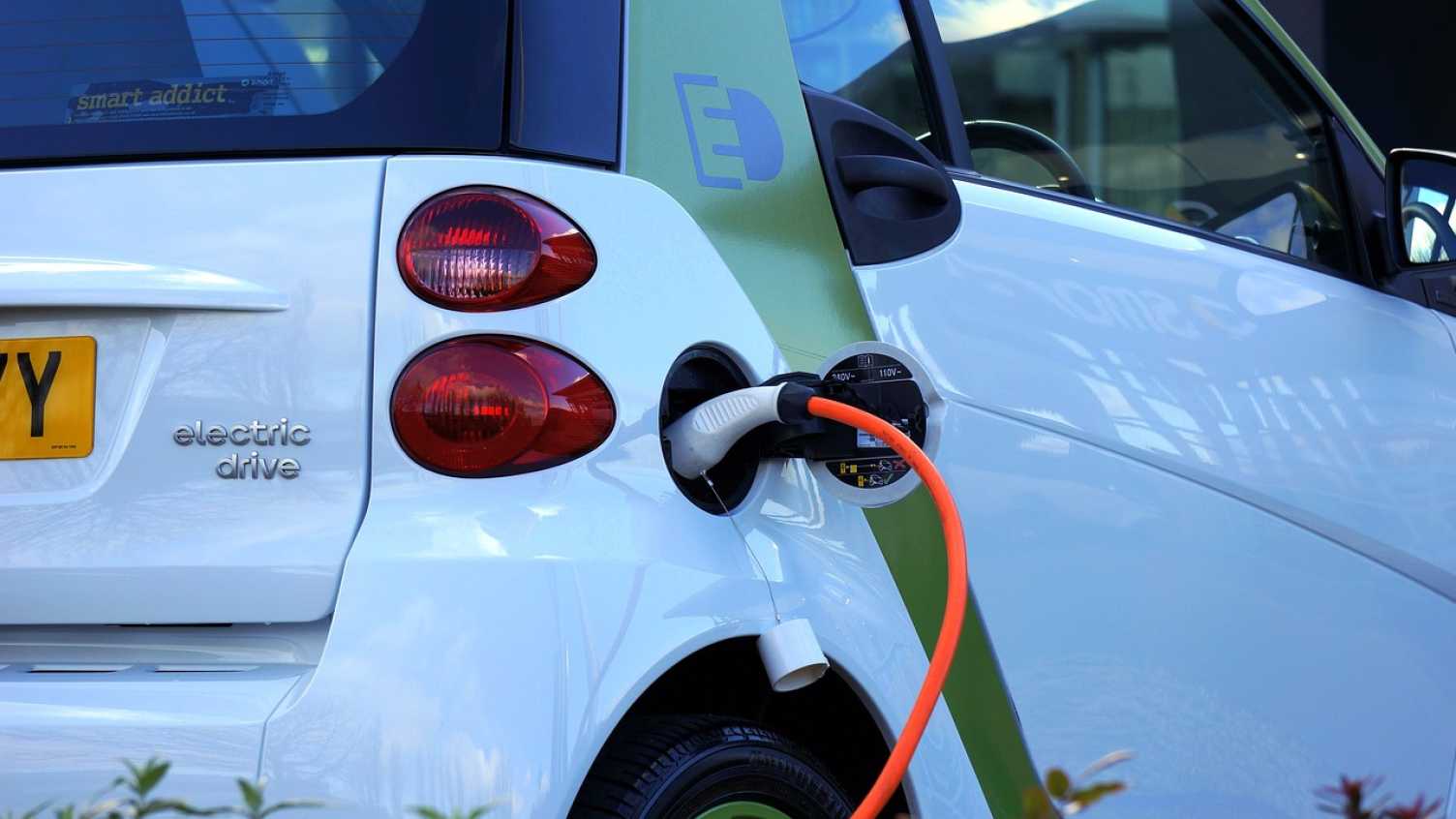 Thumbnail for Sheffield researchers benefit from £19 Million committed to Battery Research | …
