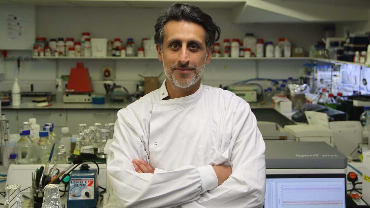 Thumbnail for Turning toxic liquids into sustainable materials | Research 