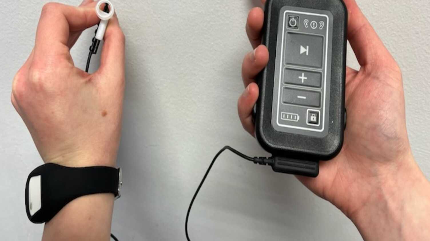 Thumbnail for Stroke trial tests game-changing device to tackle arm weakness | News 