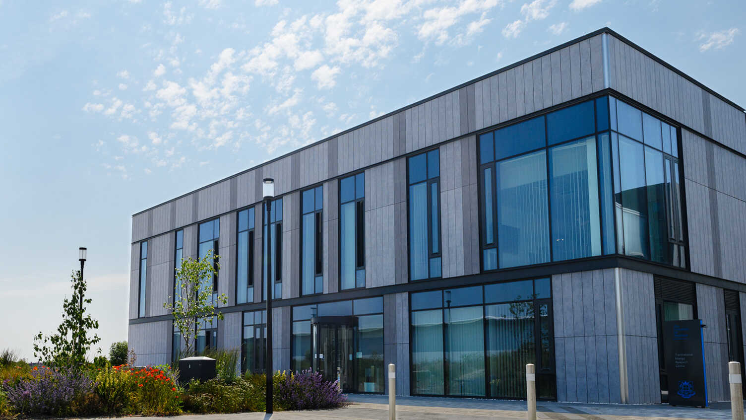 Thumbnail for Groundbreaking gas decarbonisation study to be led by University of Sheffield an…