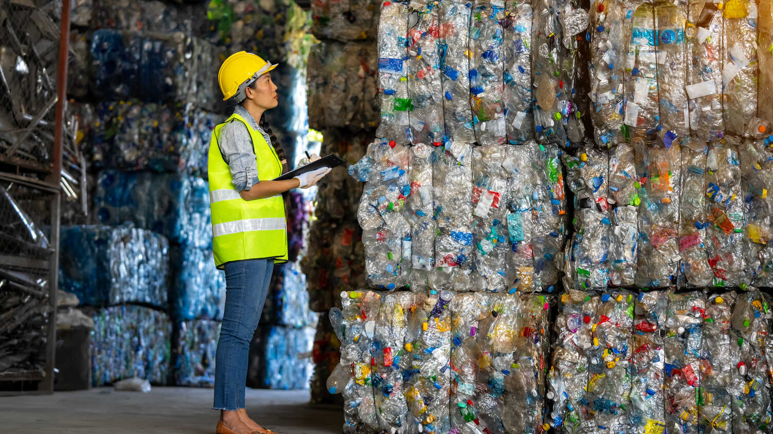 Thumbnail for University of Sheffield tackling plastic pollution with innovation and action th…